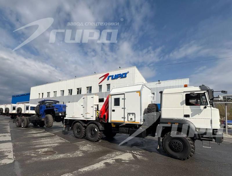 Ремонтно -  эвакуационная мастерская с КМУ ИМ-150 N шасси УРАЛ 4320